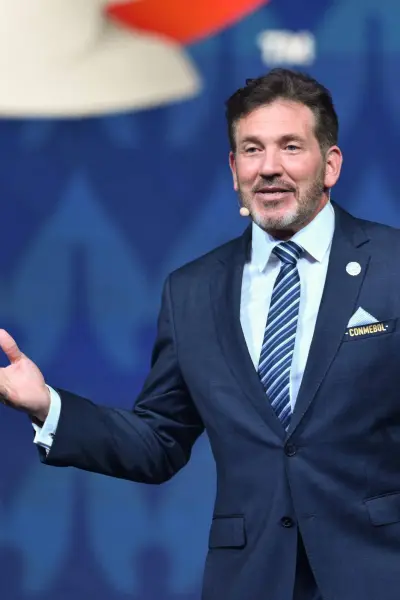 ALEJANDRO DOMINGUEZ  MANTIENE SU POSTURA DE JUGAR PARTIDO ÚNICO LAS FINALES 