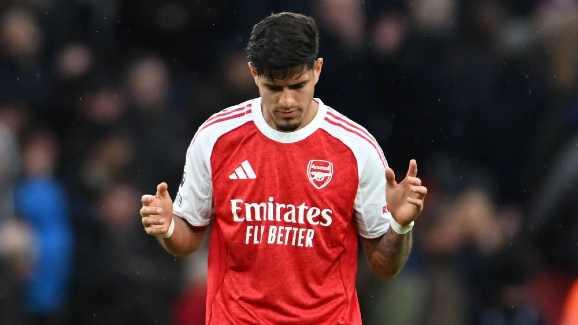 Piero Hincapié brilló en la goleada 4-1 del Arsenal ante Tottenham, X @Arsenal 