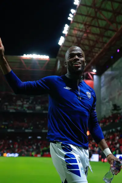 Enner Valencia estará tres semanas de baja por lesión