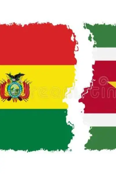 SURINAM RIVAL DE BOLIVIA QUE JUEGA PARA CONCACAF ESTANDO EN SUDÁMERICA 