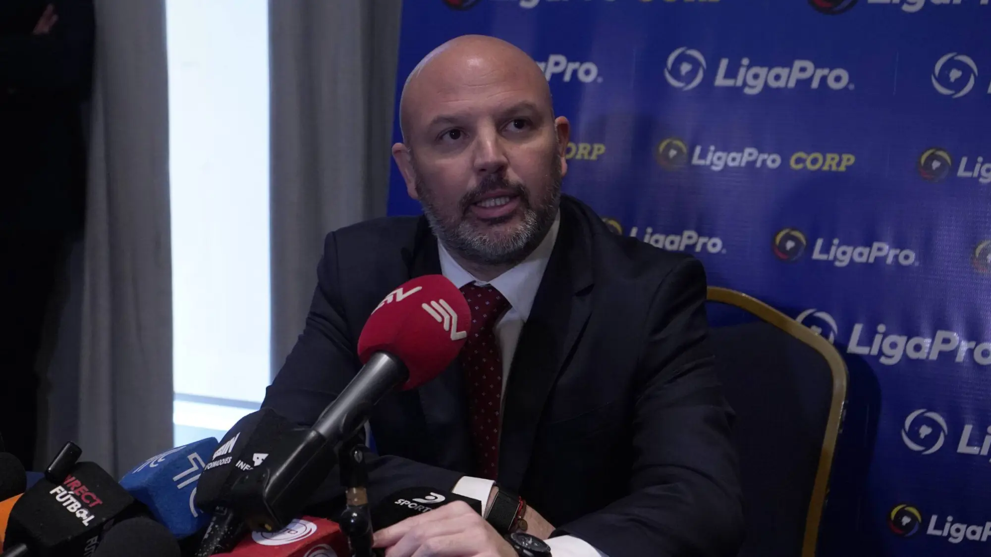 Miguel Ángel Loor, Redes