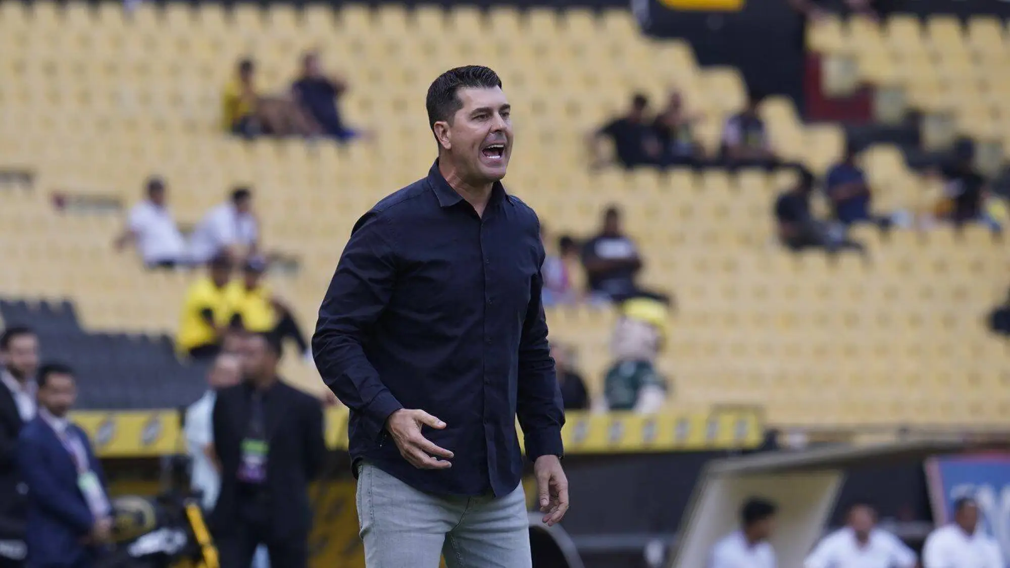 Ismael Rescalvo en el partido ante Orense en el estadio Monumental., API