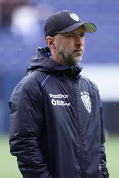 Rabanal, muy cerca de irse: el DT de IDV tendría su destino en Universitarios de Perú