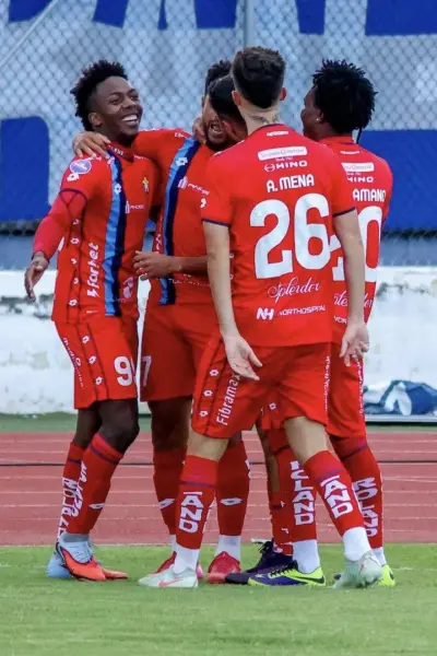 La situación de El Nacional se define en FEF