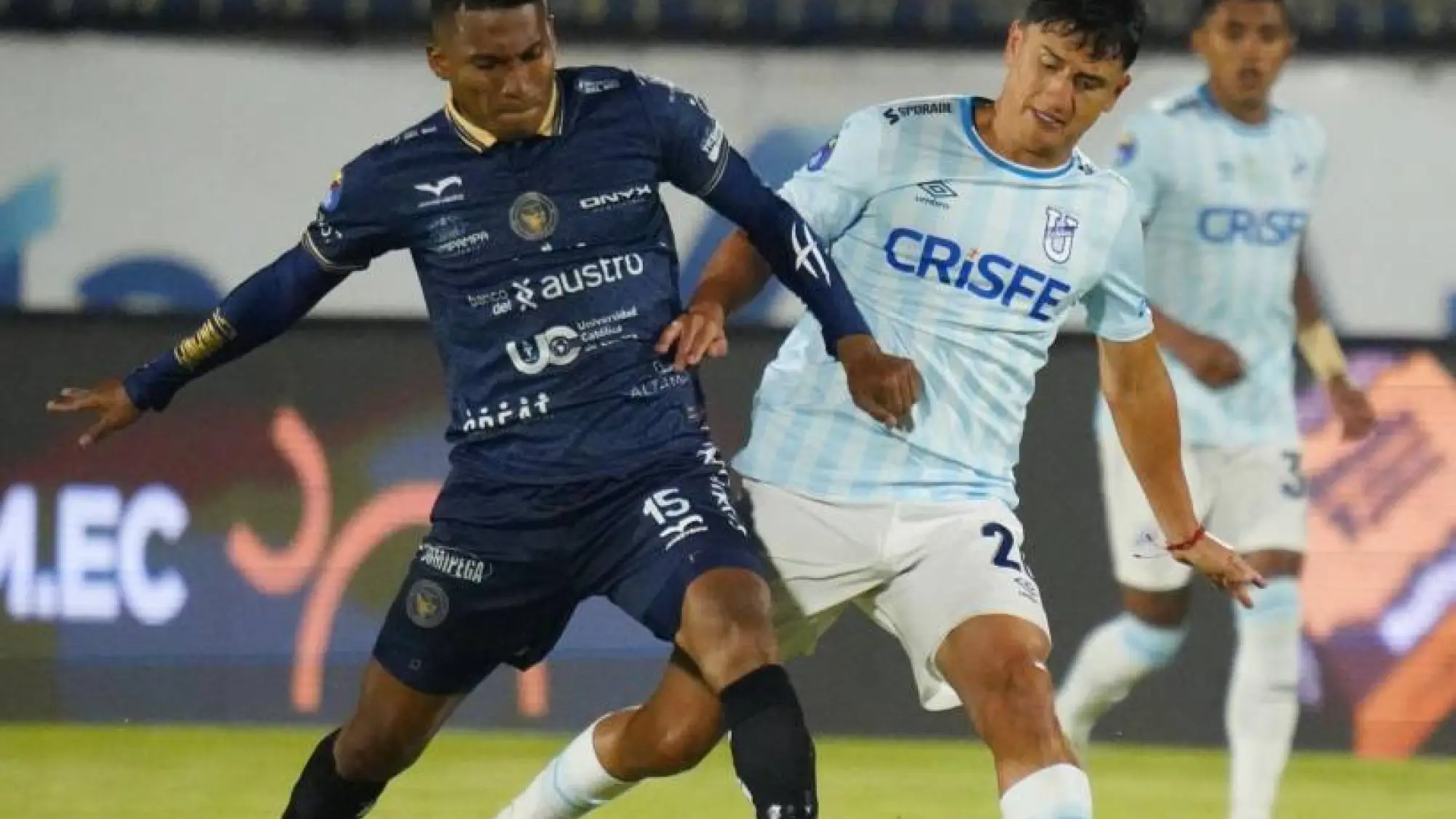 Universidad Católica en el duelo de ida ante Cuenca Juniors, API