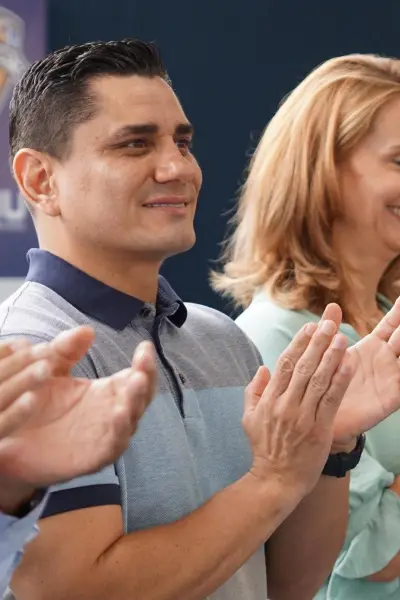 Roberto Ibáñez anuncia que Ecuador será sede de los Juegos Sudamericanos escolares