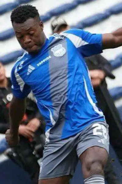 Maicon Solís recibe ofertas desde Perú y Bolivia y define su futuro lejos de Emelec