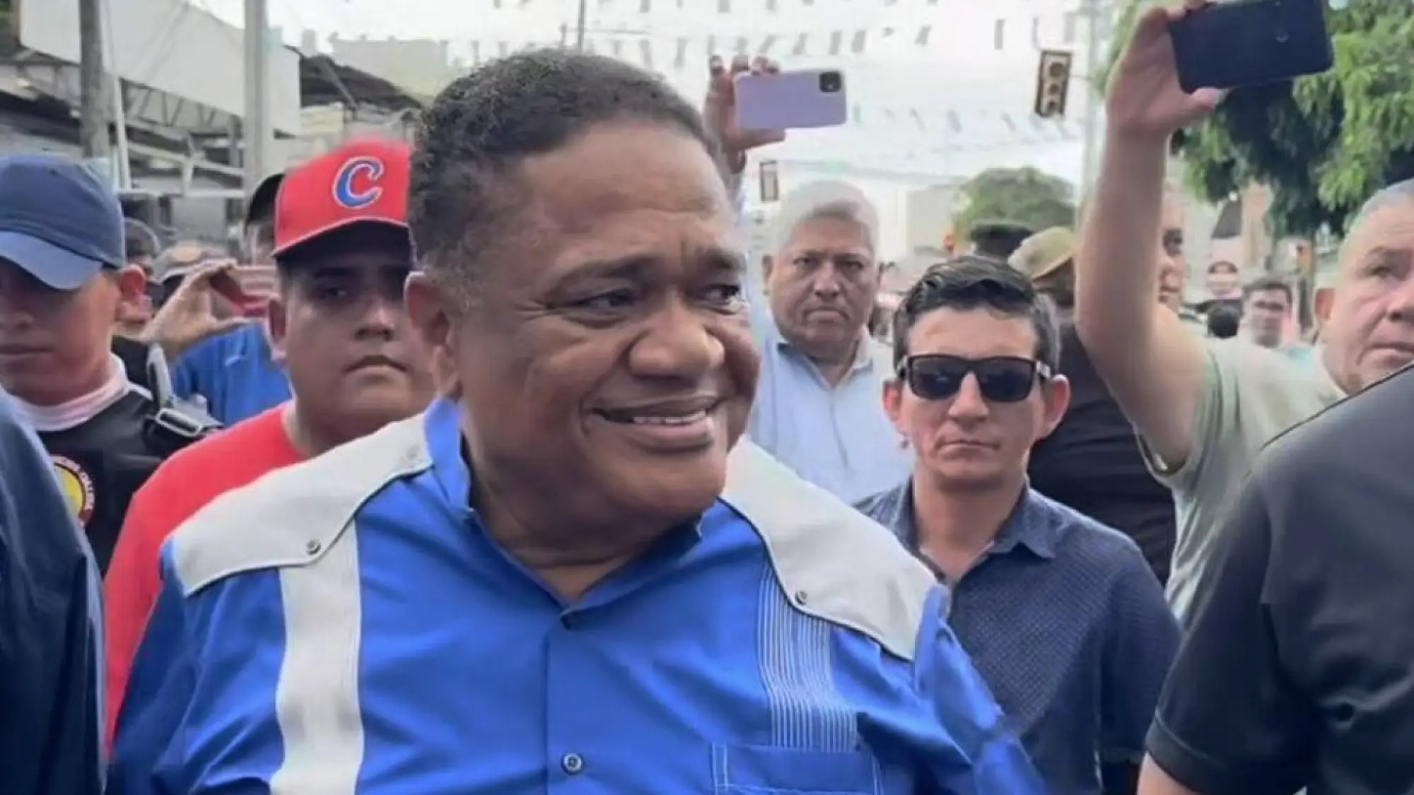 Jorge Guzmán , Redes