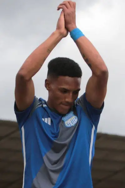 Ronny Borja demanda a Emelec