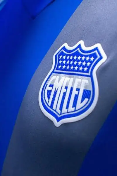 Emelec logra acuerdo vital con acreedores y esquiva nueva resta de puntos
