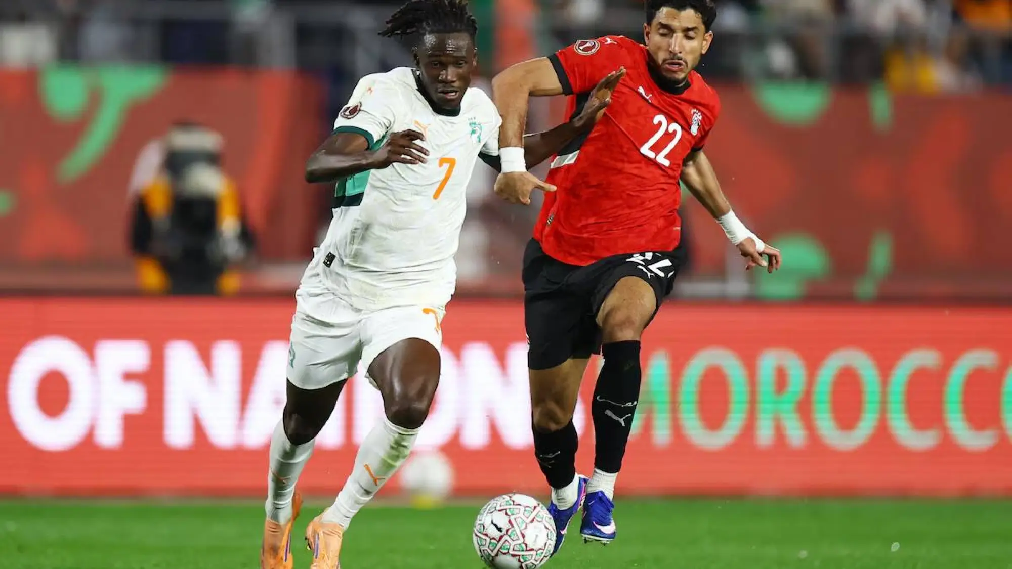 Costa de Marfil afuera de la Copa África., Reuters