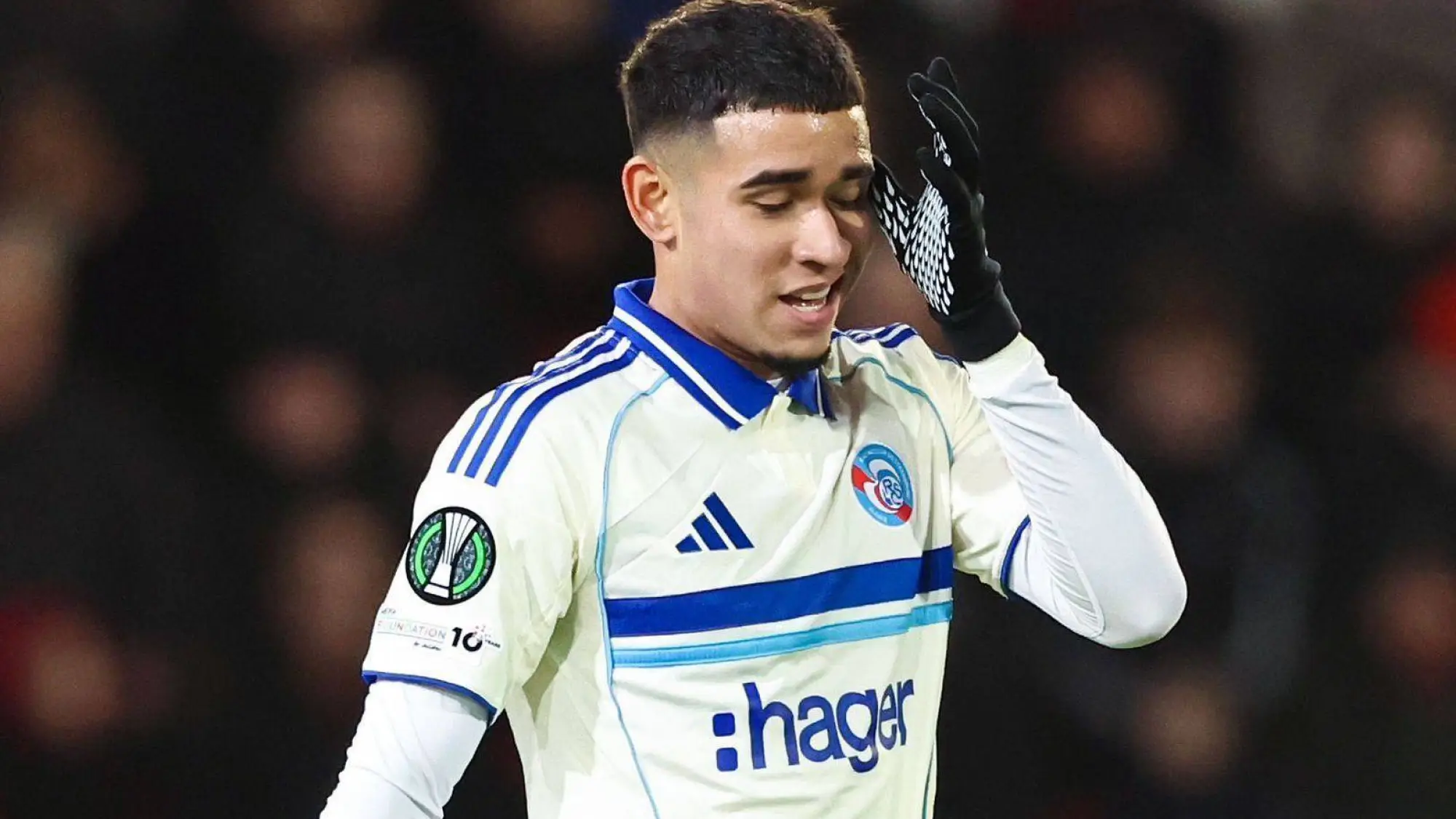 Kendry Páez estaría cerca de salir de Francia., Redes