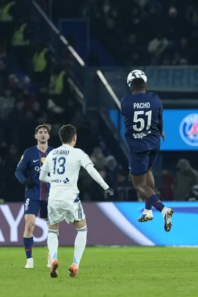 Con Pacho en cancha: PSG se quedó con el derby de Paris