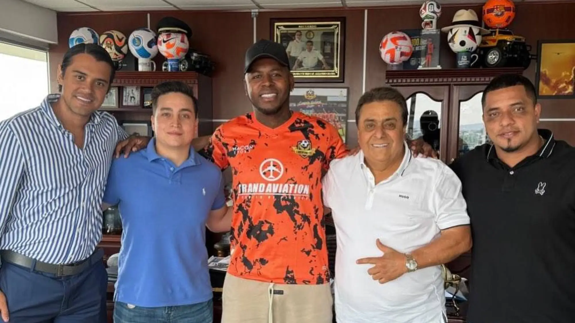 Gabriel Cortez, Redes