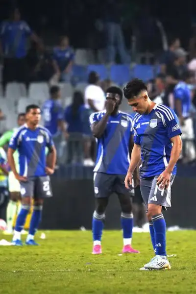 Emelec debe pagar 50 mil dólares hasta hoy para evitar sanción de la FEF