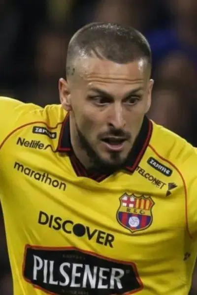 Directivo de Barcelona confirma a Darío Benedetto 