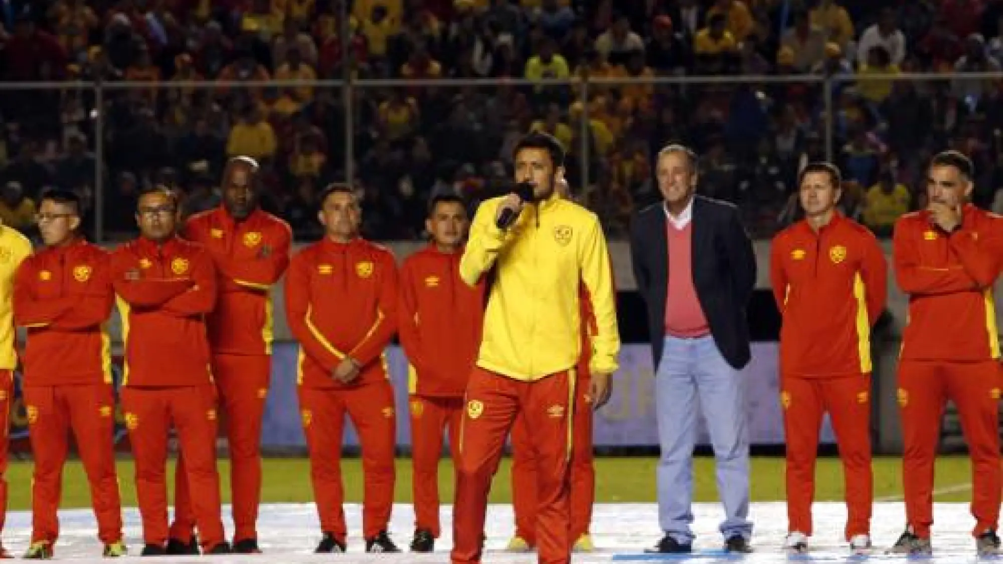 Noche Oriental., Web