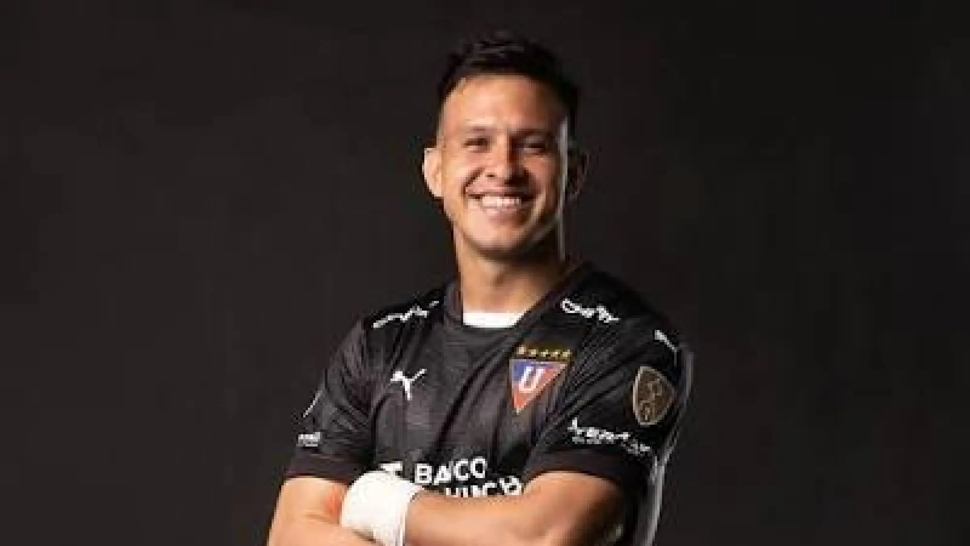 Gonzalo Valle, Redes