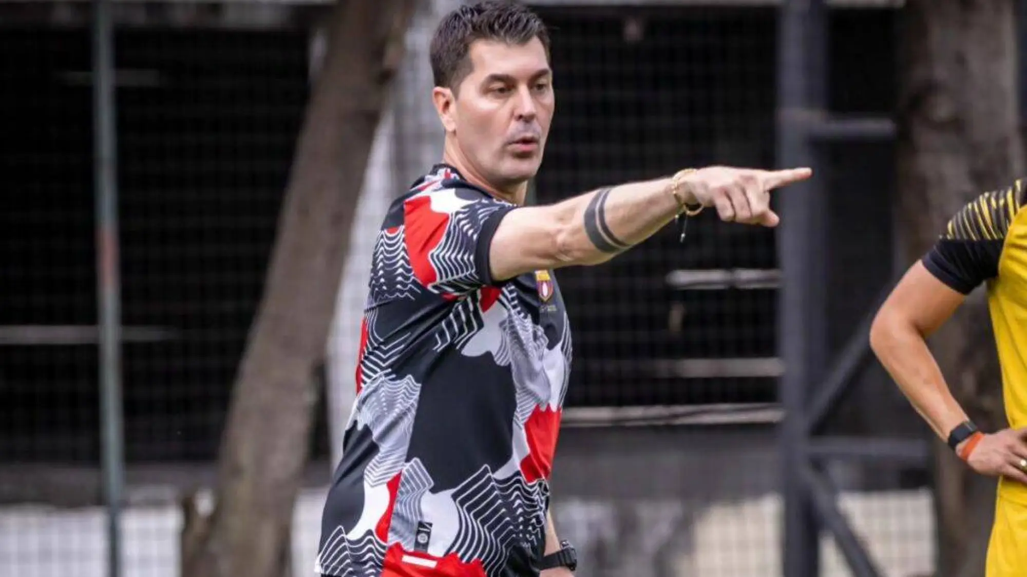 Ismael Rescalvo, Redes