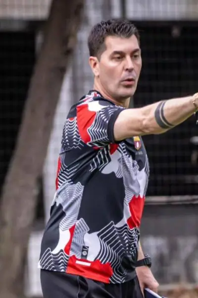 Barcelona acaba de hacer oficial la salida de Ismael Rescalvo