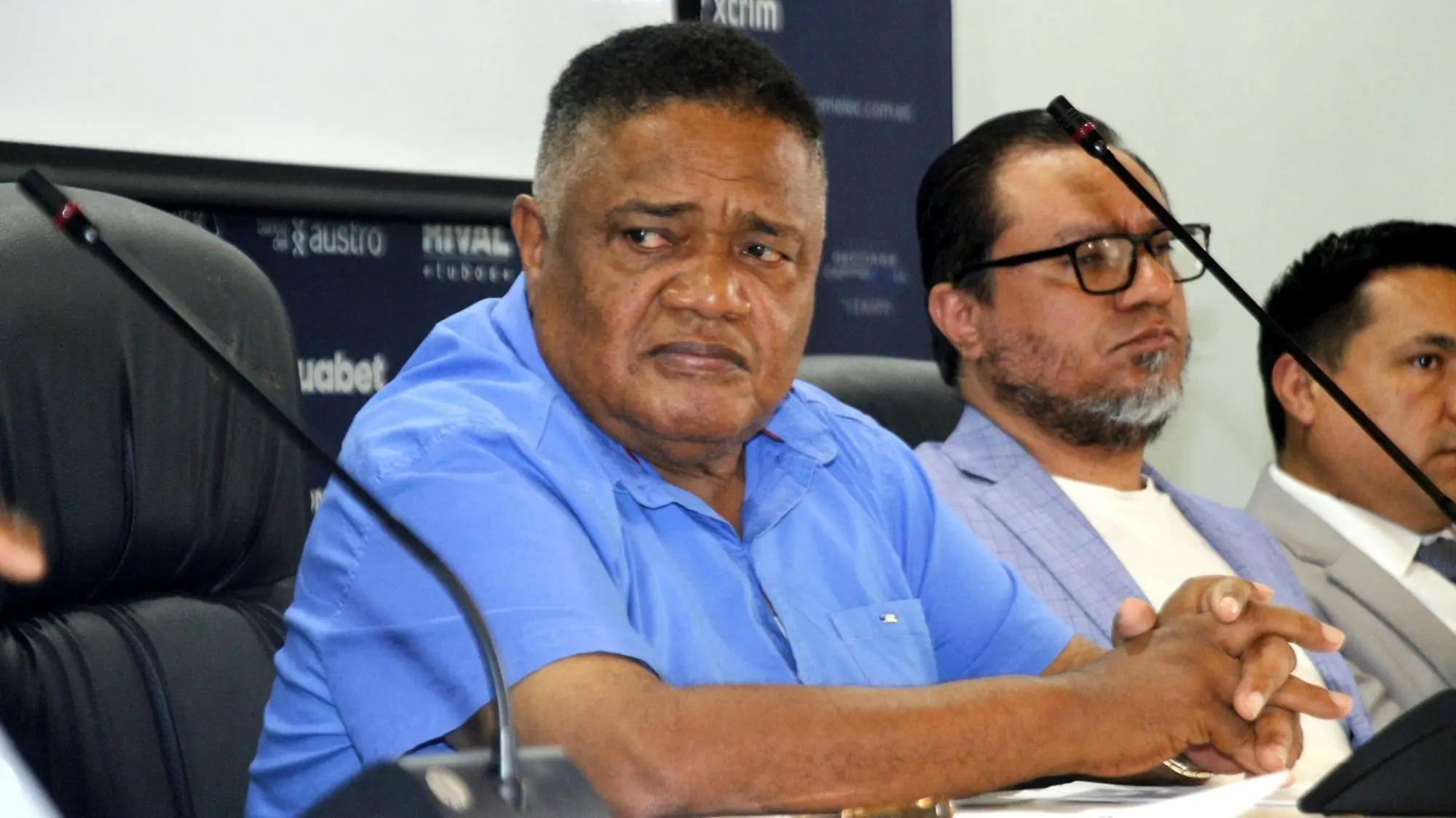 Jorge Guzmán , Redes