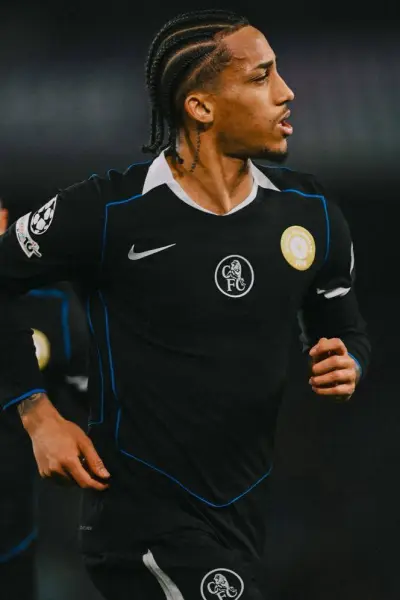 Chelsea vence a Napoli 3-2 y clasificó a los octavos de la Champions League