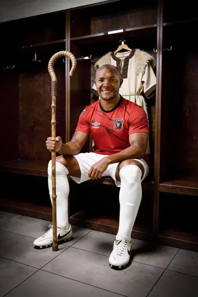 Juan Luis Anangonó es nuevo jugador de Leones FC