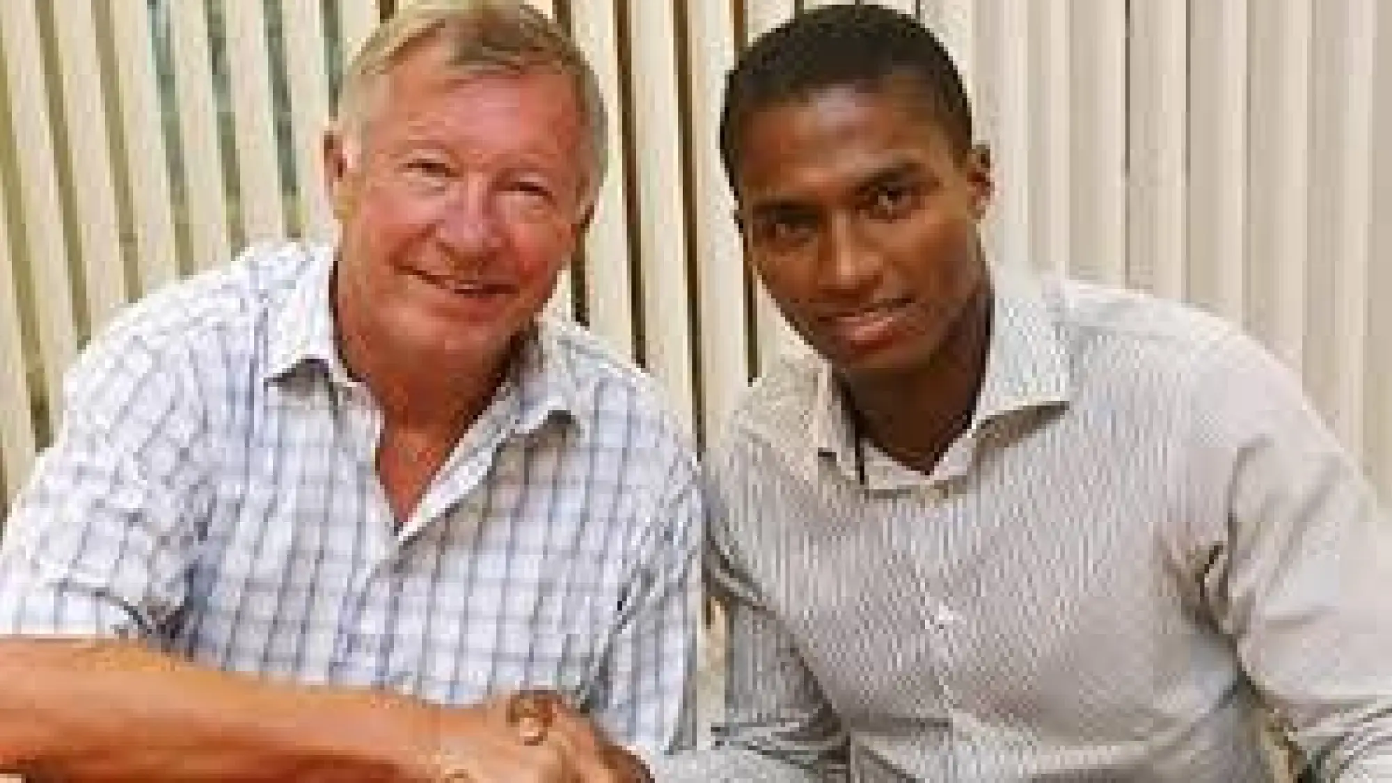 Sir Alex Ferguson - Antonio Valencia, Redes
