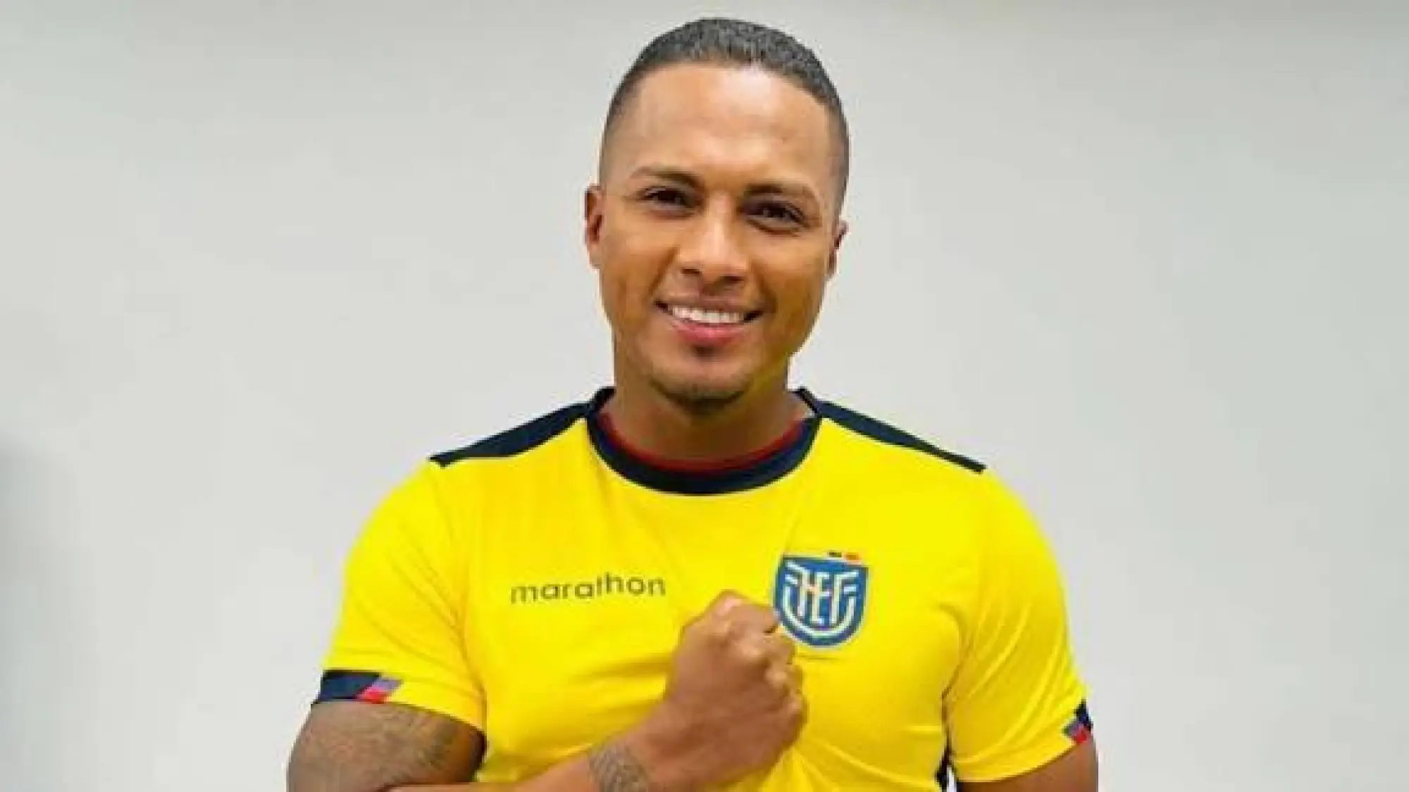 Antonio Valencia, Redes