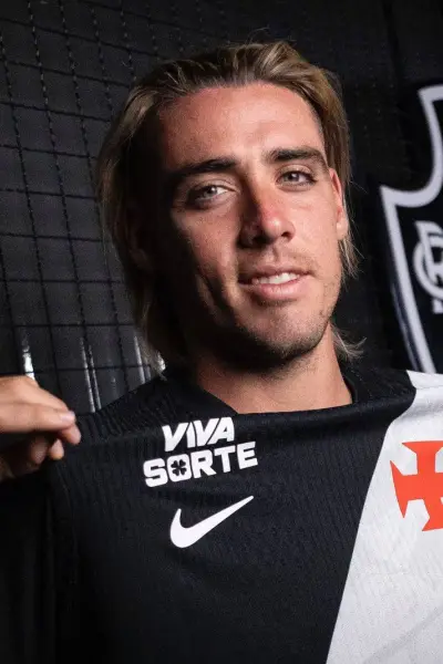 Vasco da Gama oficializa a Claudio Spinelli como nuevo refuerzo