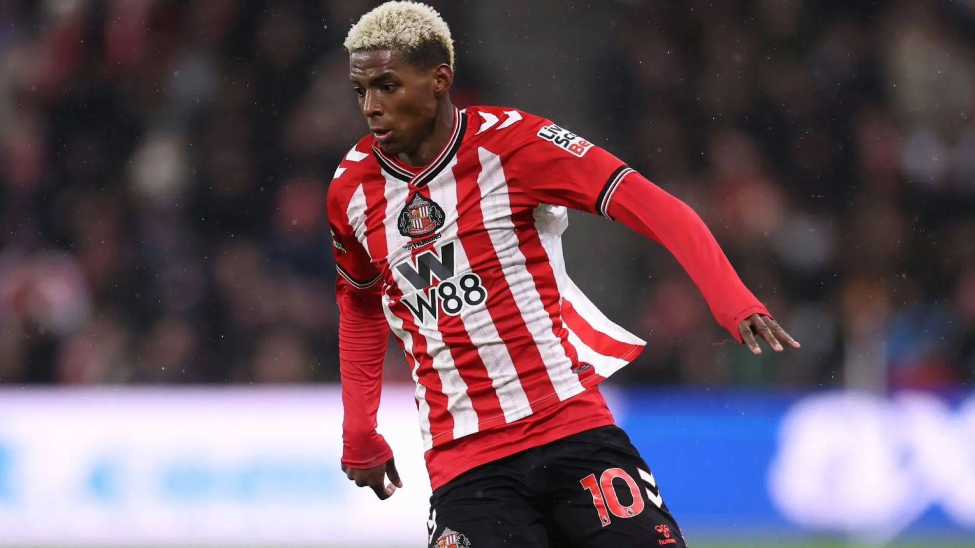 Nilson Angulo fue titular por primera vez en Sunderland., @SunderlandAFC