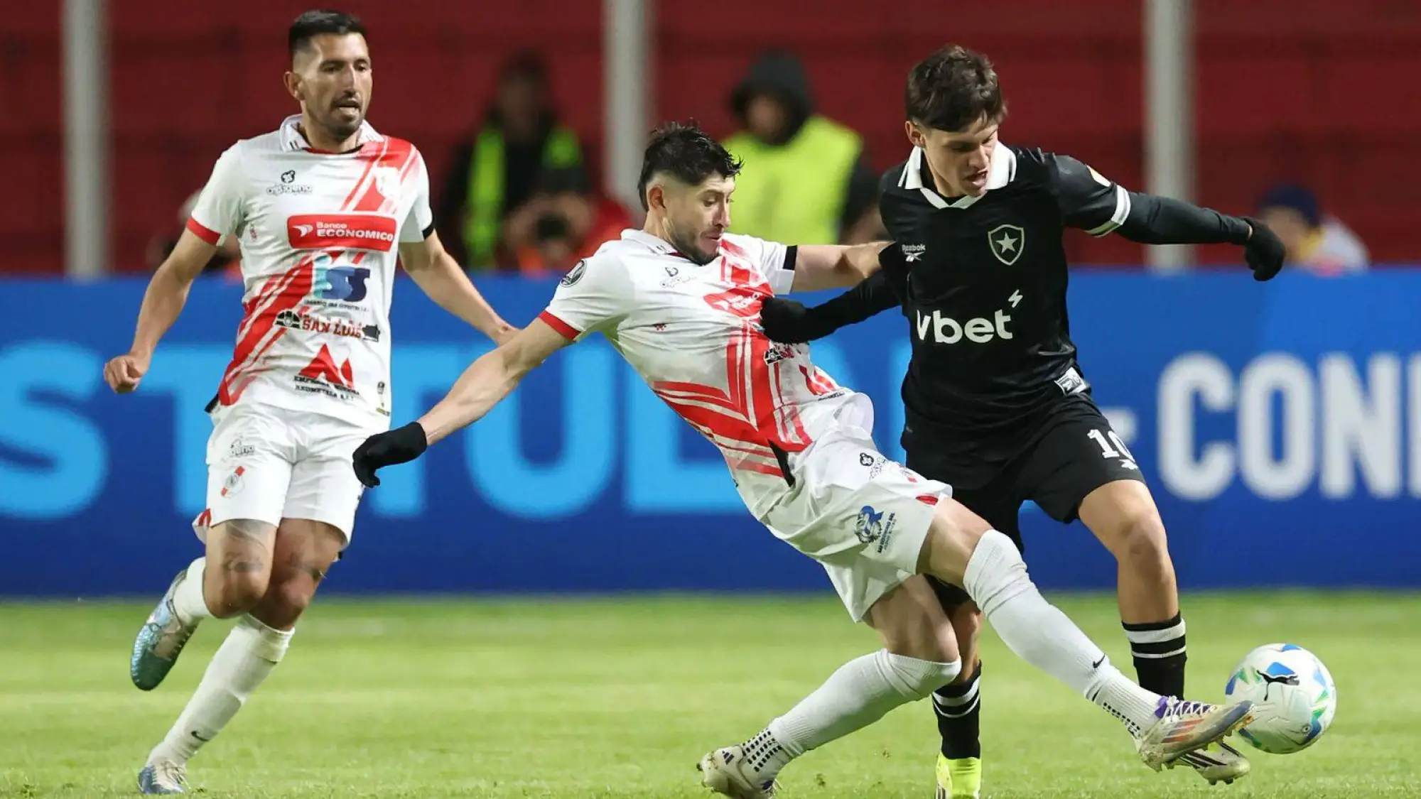 Botafogo cayó en Bolivia., @ConmebolLibertadores