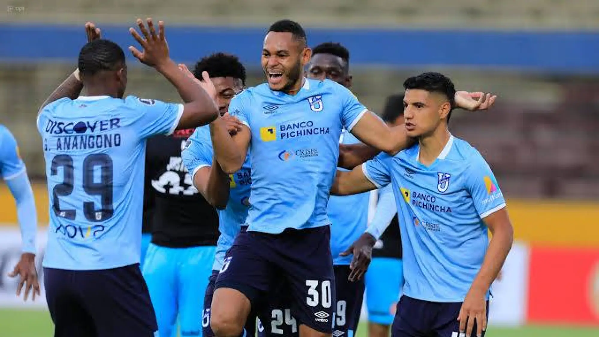 Universidad Católica , Redes