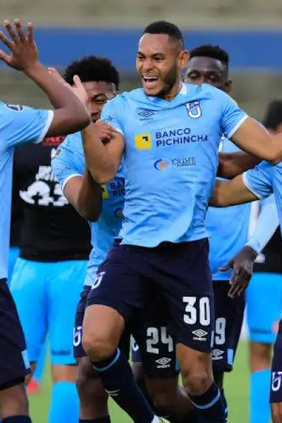 Universidad Católica expresa su inconformidad por el aplazamiento del duelo ante Emelec