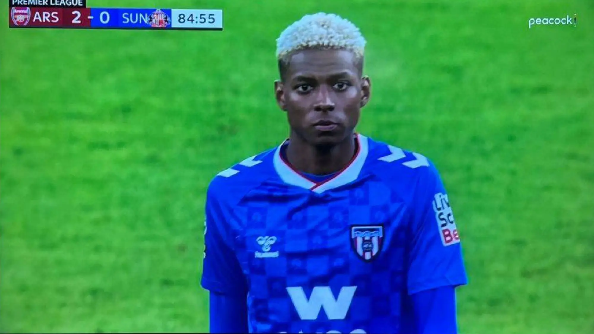 Nilson Angulo debutó en Sunderland., Redes