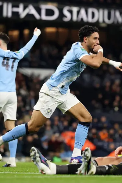 Manchester City avanza a la final de la Carabao Cup tras dominar al Newcastle