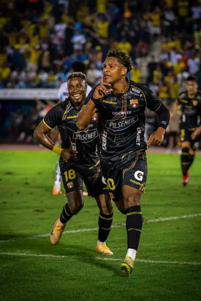 Johan García lideró la remontada 2-1 de Barcelona SC en la Noche del City