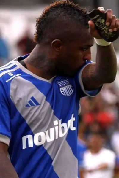 Miller Bolaños llegó a un acuerdo contractual para seguir en Emelec