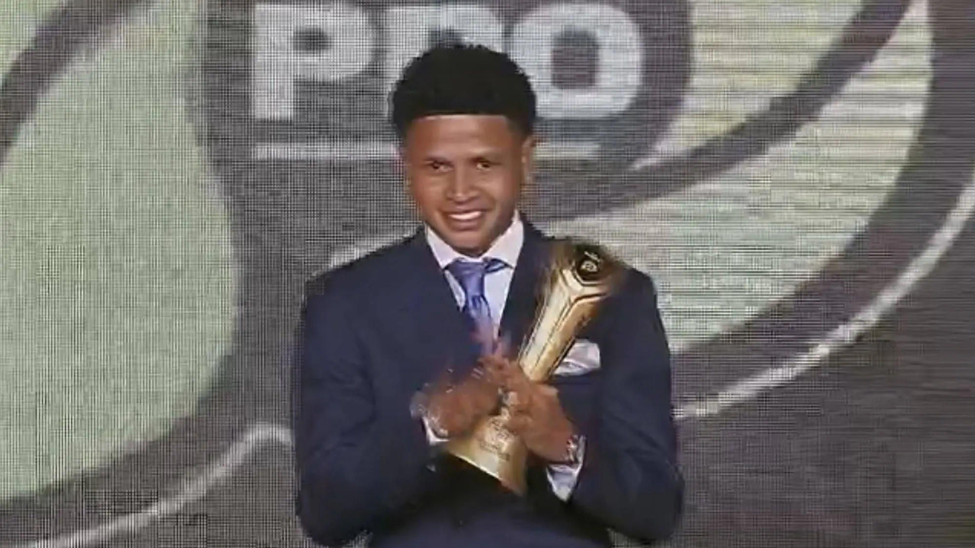 Patrick Mercado, Redes 