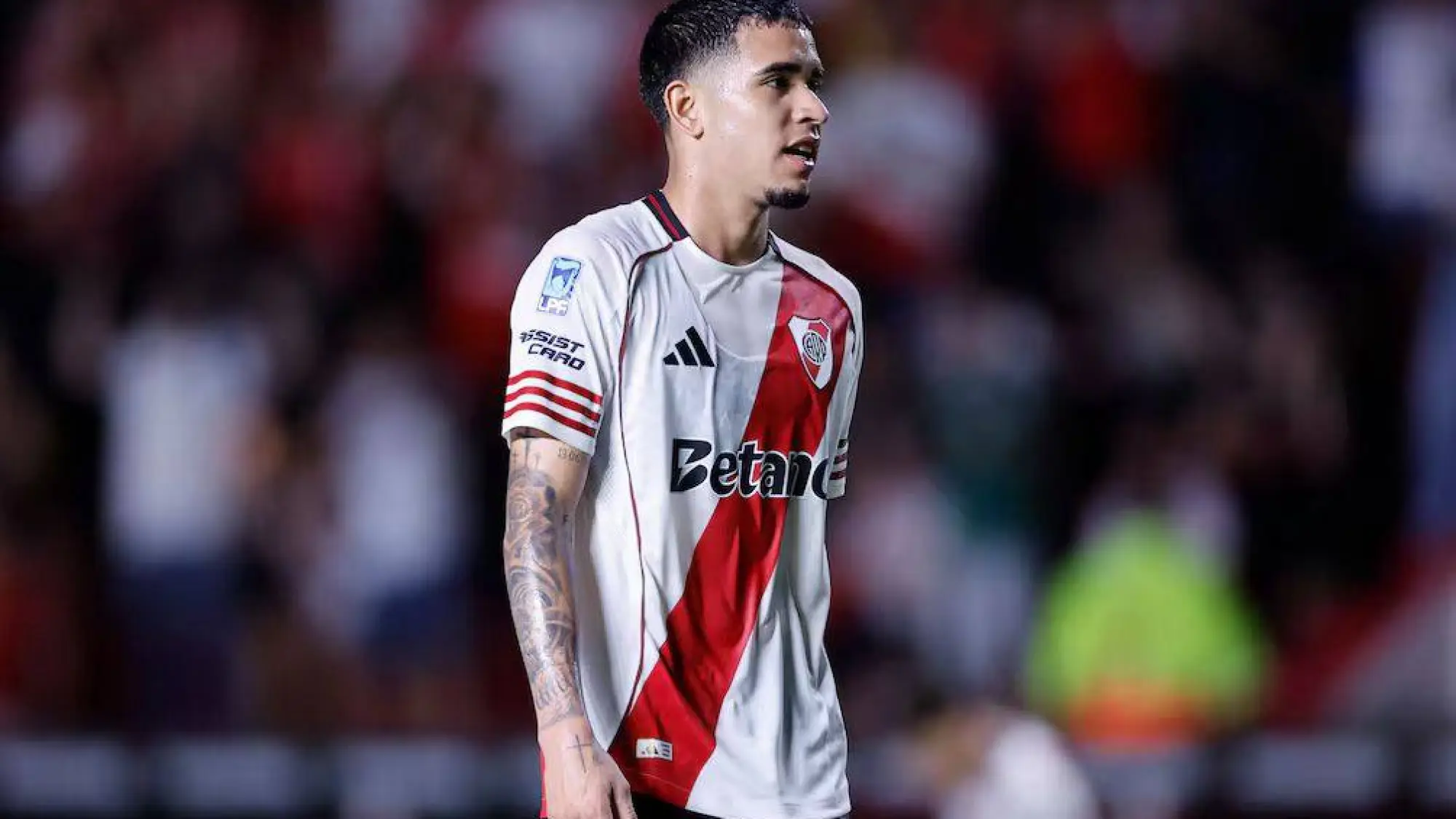 Kendry Páez entró a la variante ante Banfield., Baires