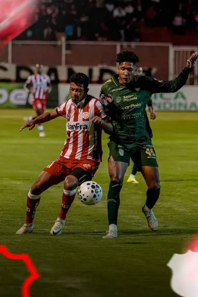 Dividieron puntaje en el Bellavista de Ambato