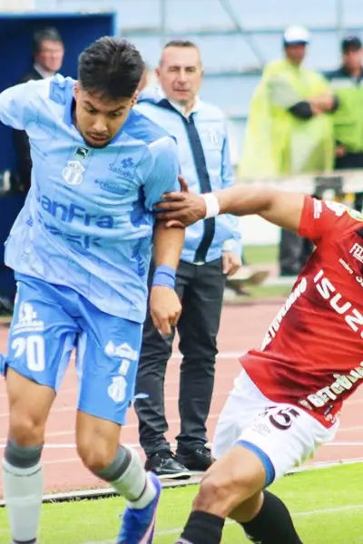 Macará y Leones igualaron en Ambato