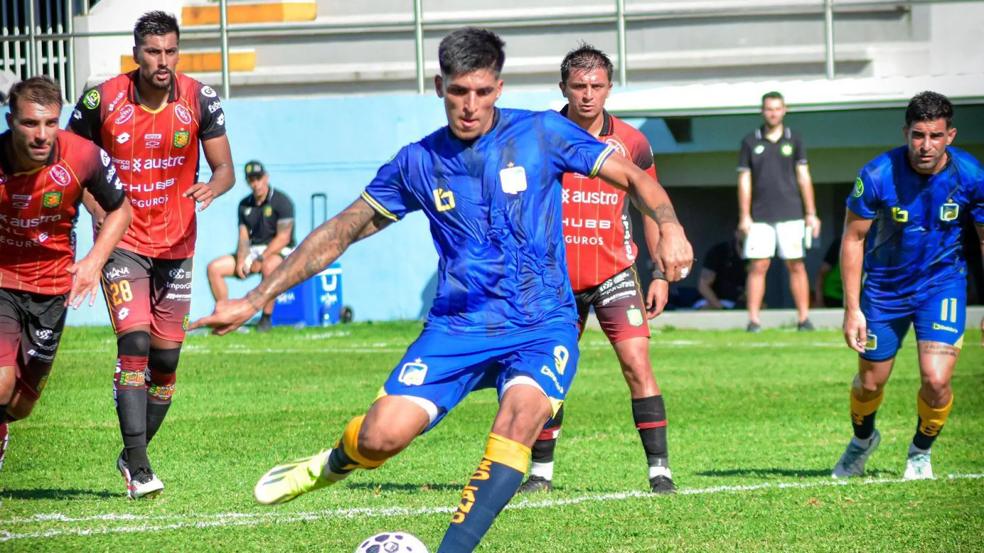 Delfín hizo respetar su localía., @DelfínSC