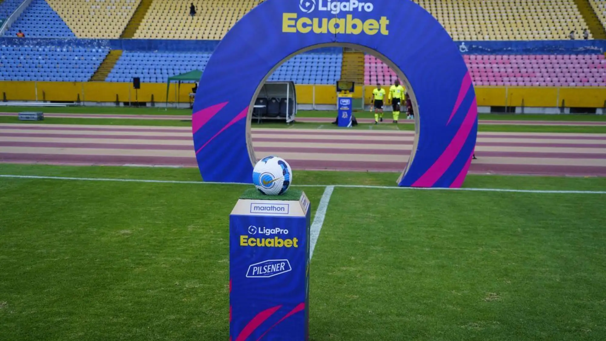 LigaPro está de regreso esta noche., API