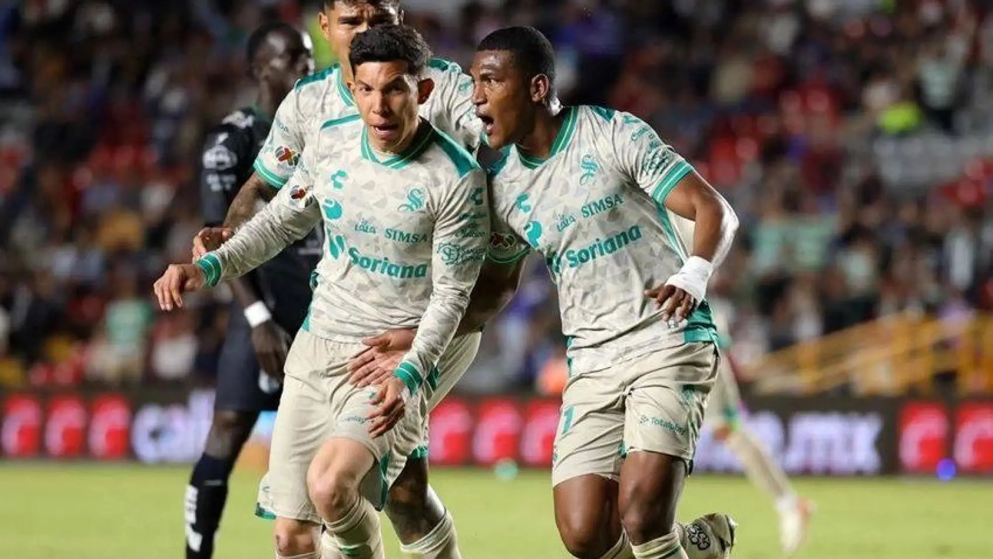 Carlos Gruezo anotó su primer gol en Santos., @ClubSantos