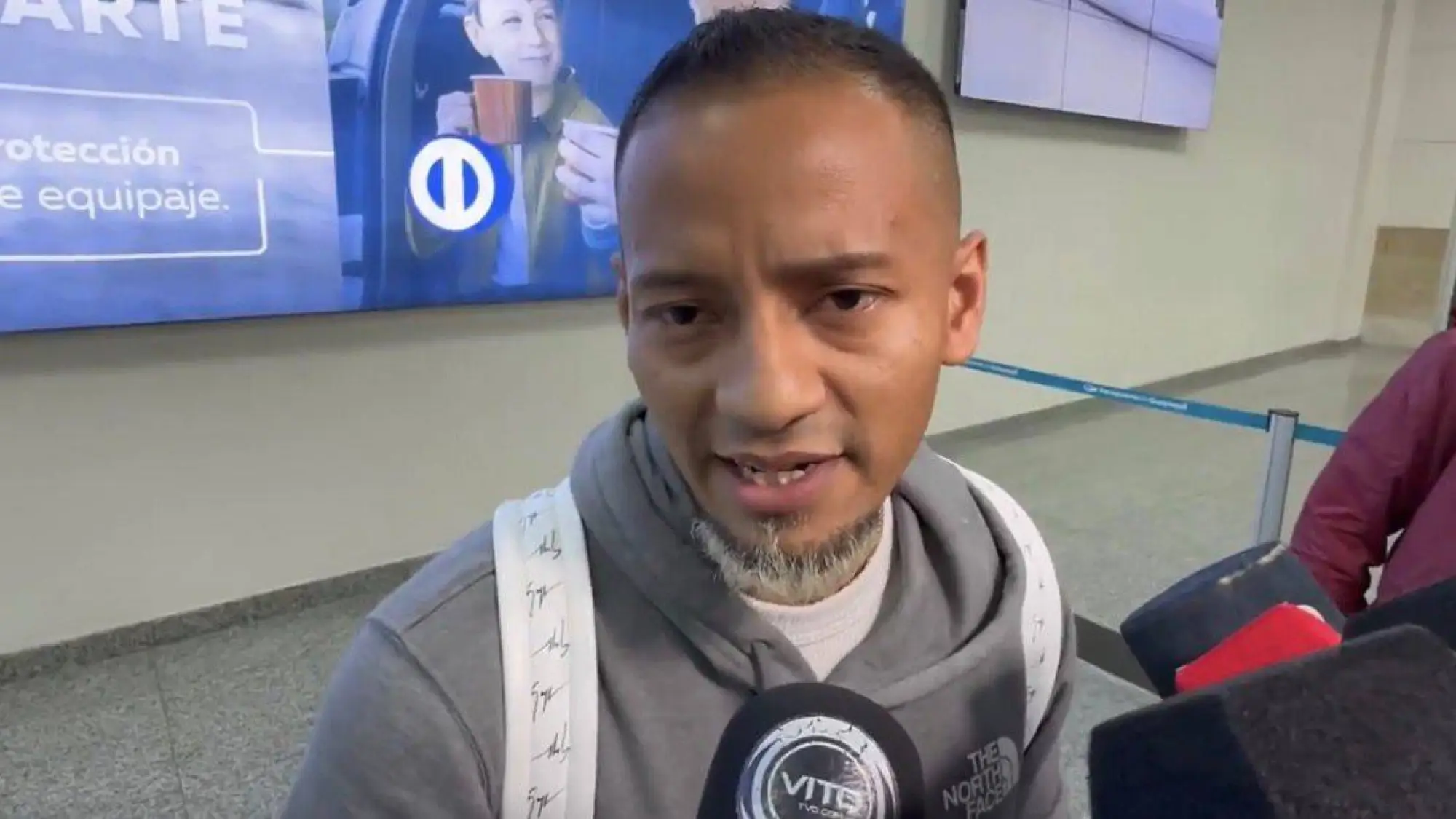 Jefferson Intriago llegó a Guayaquil., Redes sociales