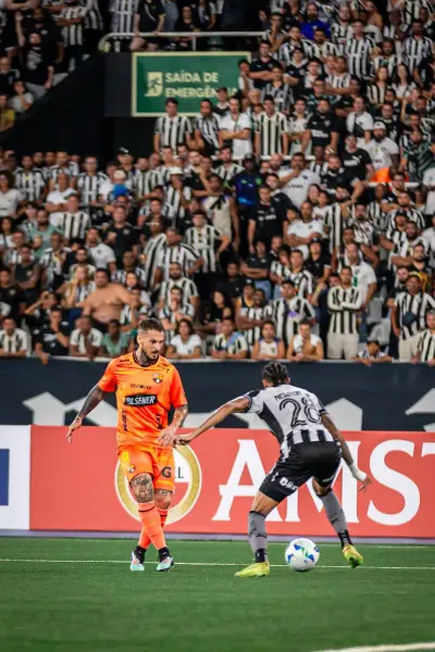 “Demostramos el equipo que somos”, dice Benedetto tras la clasificación de Barcelona SC