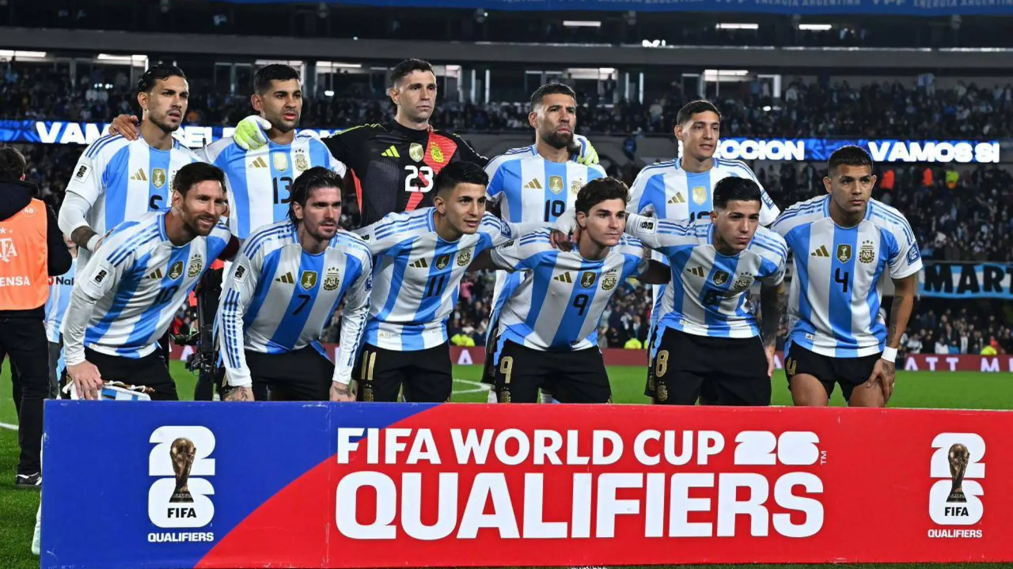 Argentina tiene convocados para medir a Guatemala., AFP