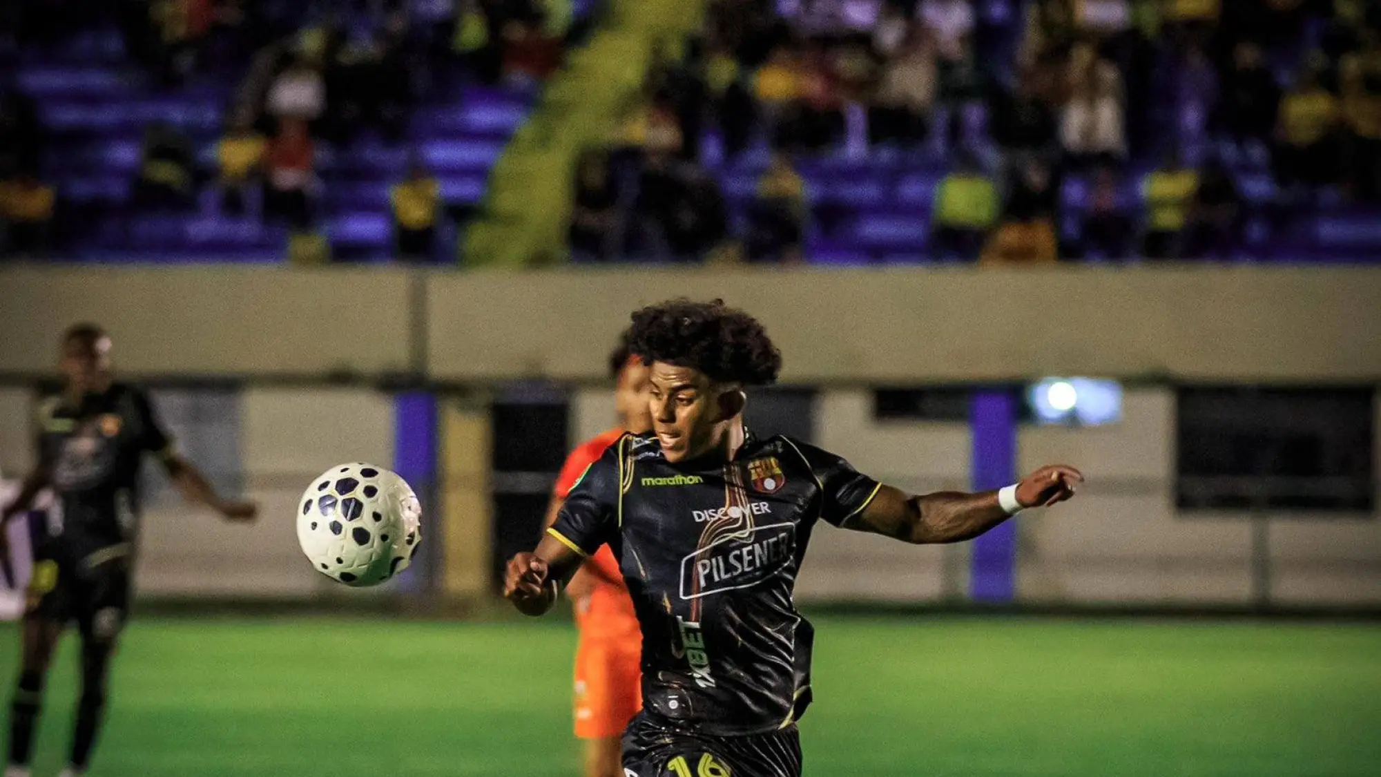 Libertad vs Barcelona, Redes