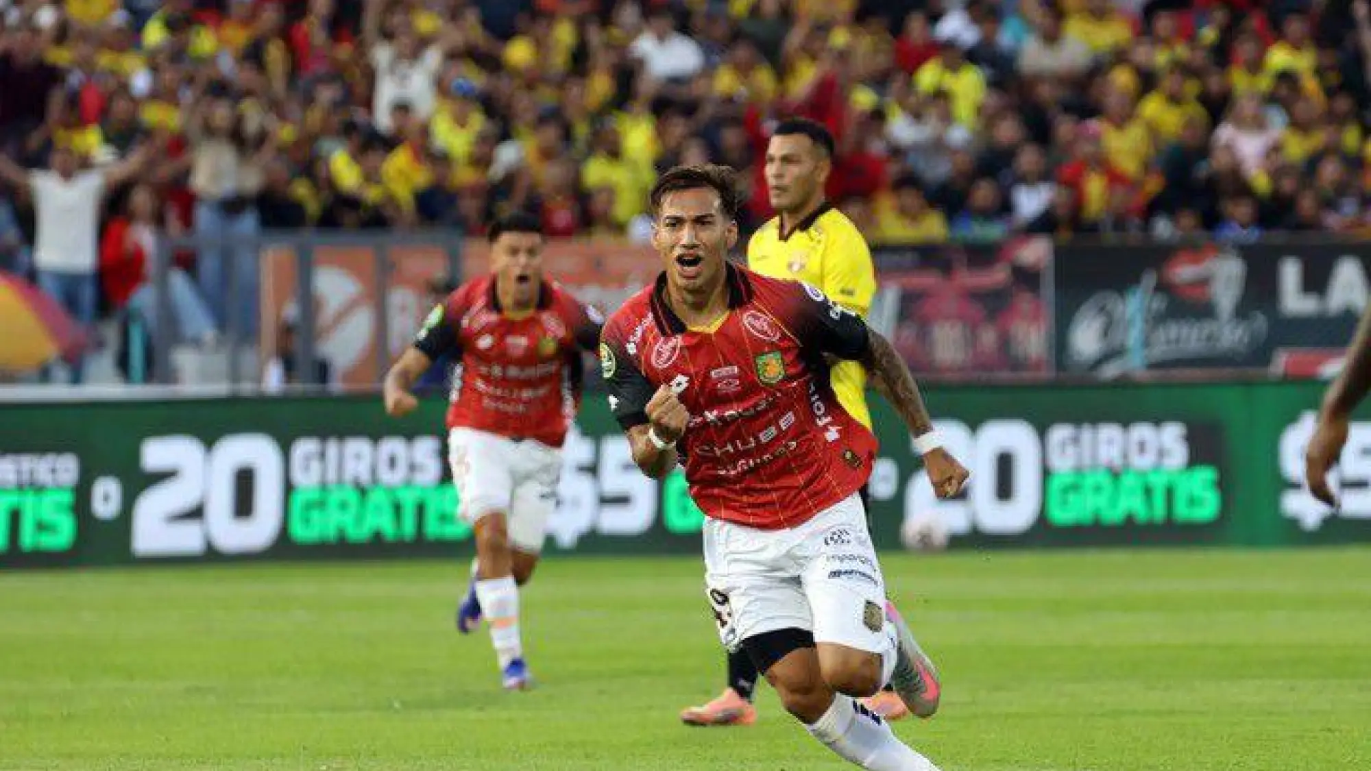 D. Cuenca le ganó a Bsc., API